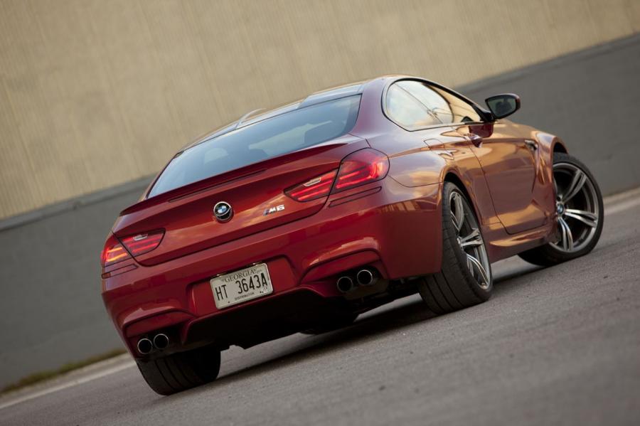  BMW M6 2013 года  (фото 84 из 88)
